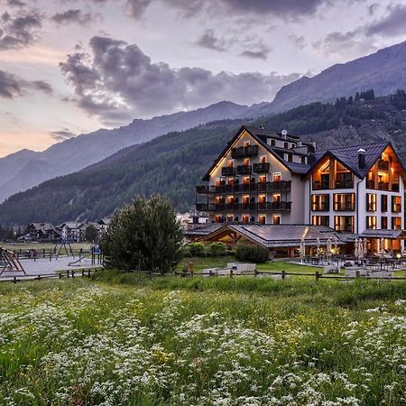 Hotel Sant'Orso - Mountain Lodge&Spa Cogne Exterior foto