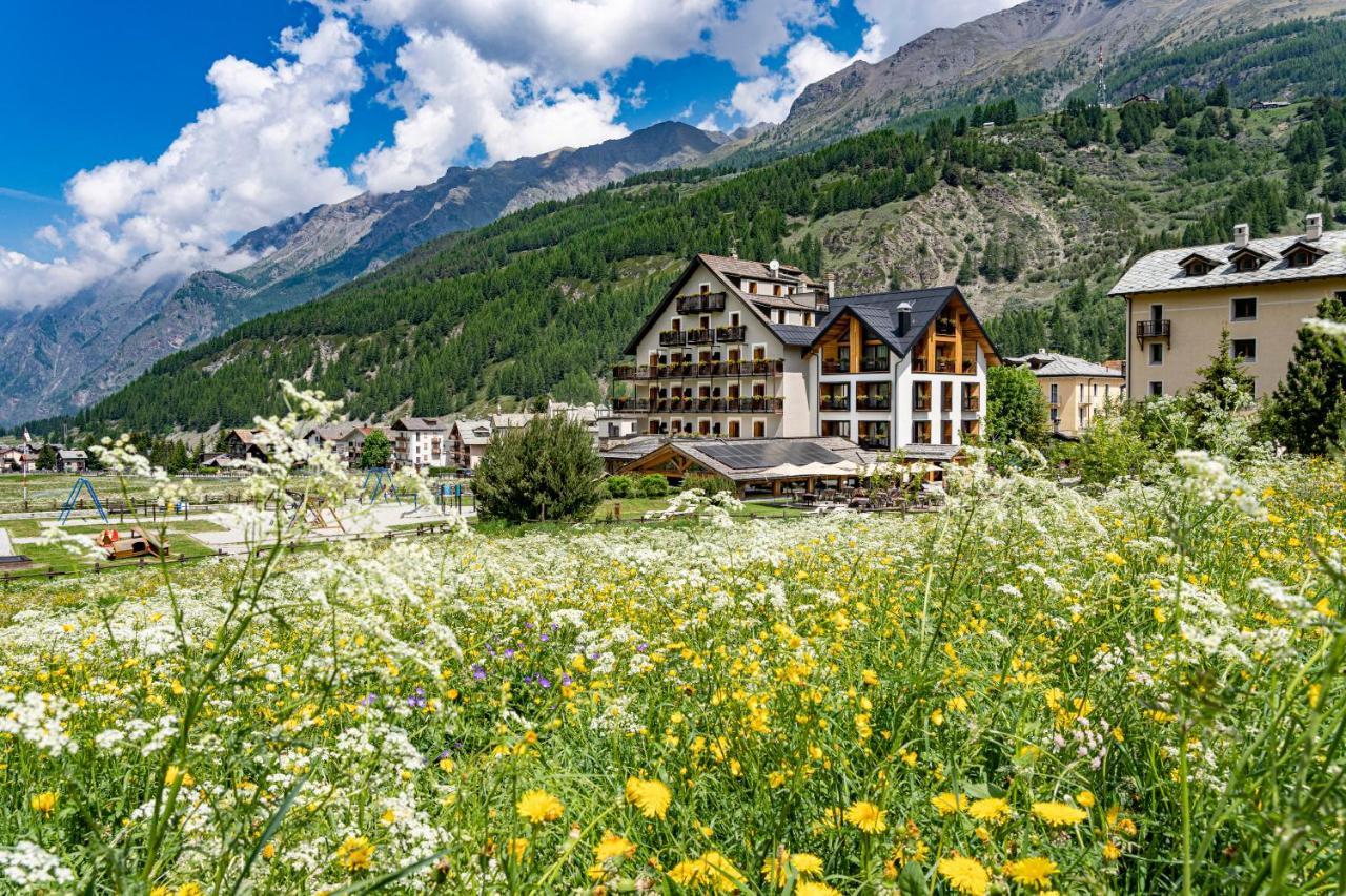 Hotel Sant'Orso - Mountain Lodge&Spa Cogne Exterior foto