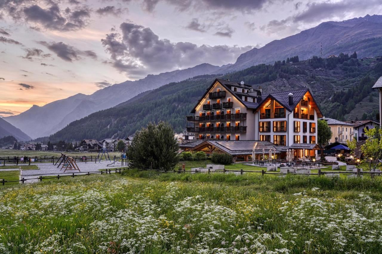 Hotel Sant'Orso - Mountain Lodge&Spa Cogne Exterior foto